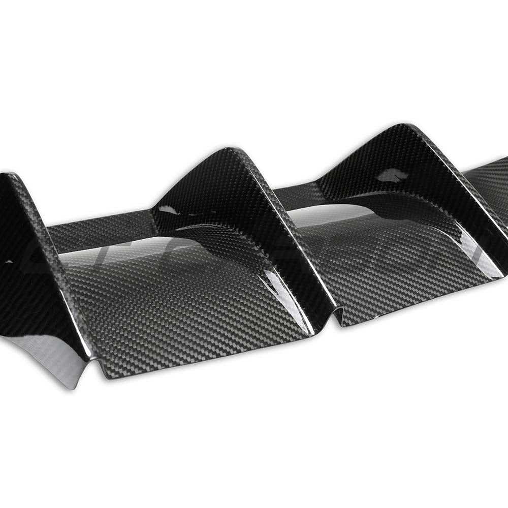 BMW M3/M4 F80/F82/F83 2014-2020 DRY CARBON DIFFUSER - V7