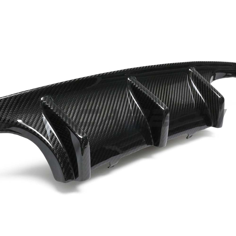 BMW M3/M4 F80/F82/F83 2014-2020 DRY CARBON FIBRE DIFFUSER - V6
