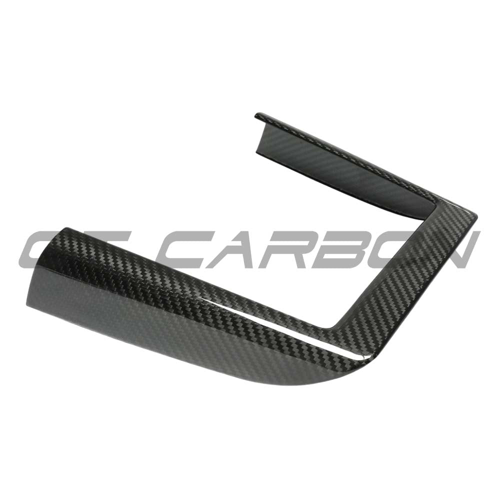 TESLA MODEL Y 2025+ FACELIFT DRY CARBON WIRELESS CHARGER FRAME COVER - V1