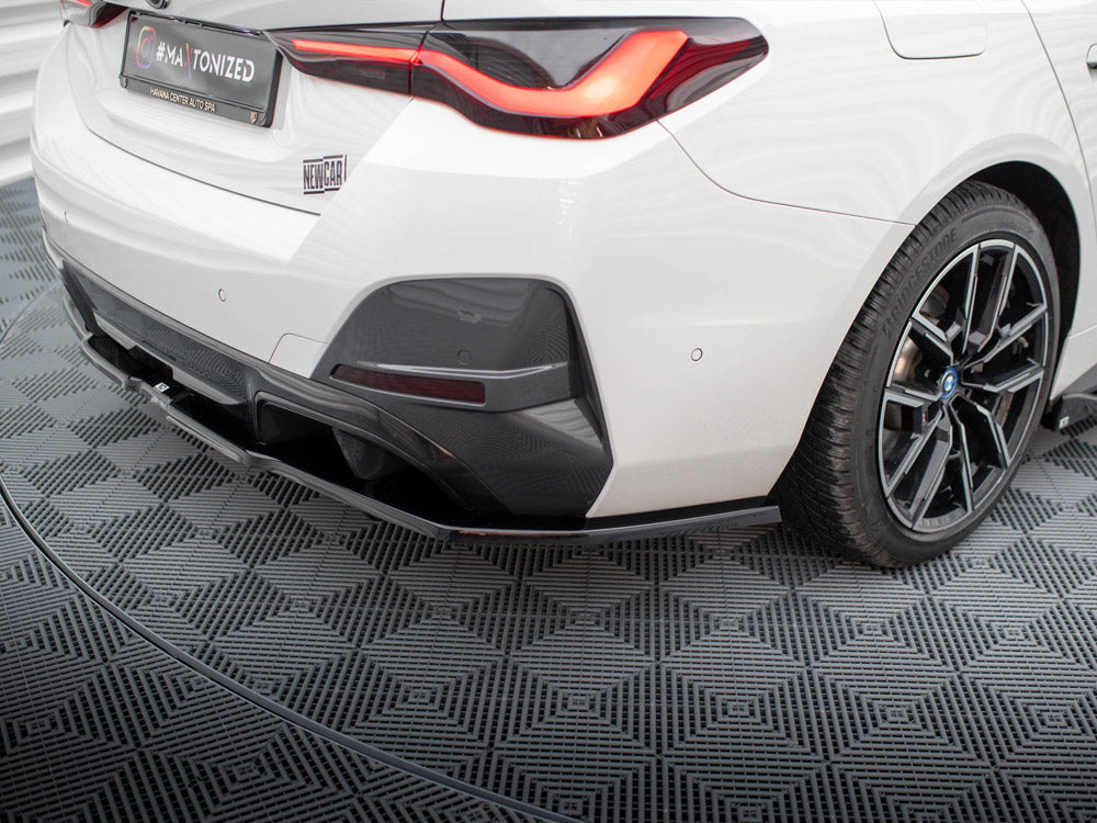 Maxton Design - CENTRAL REAR SPLITTER (VERTICAL BARS) V.1 BMW I4 M-PACK G26
