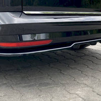 Maxton Design - CENTRAL REAR SPLITTER (W/ VERTICAL BARS) VOLKSWAGEN CADDY MK4 (2015-2020)