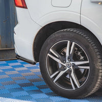 Maxton Design - CENTRAL REAR SPLITTER (VERTICAL BARS) VOLVO XC60 MK2 R-DESIGN