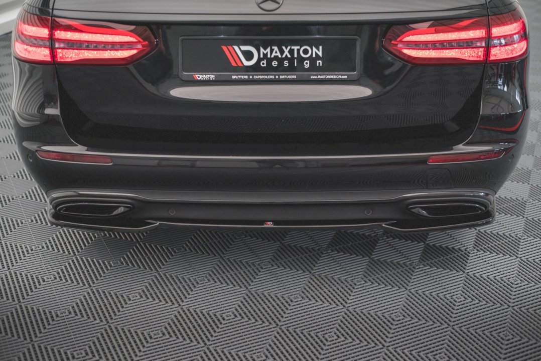 Maxton Design - CENTRAL REAR SPLITTER MERCEDES E ESTATE W213 (2016-2021)