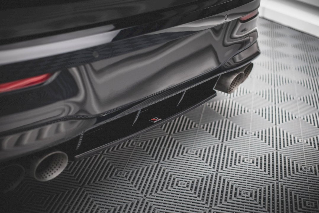 Maxton Design - CENTRAL REAR SPLITTER VW GOLF R MK8 (2020-)