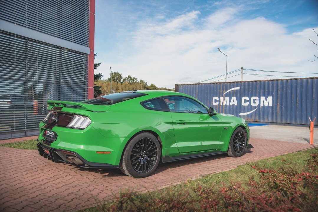 Maxton Design - STREET PRO SIDE SKIRTS DIFFUSERS V.2 FORD MUSTANG GT MK6 FACELIFT (2017-)