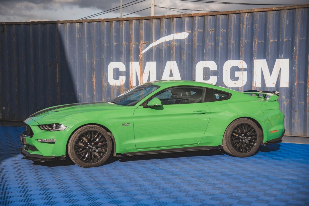 Maxton Design - STREET PRO SIDE SKIRTS DIFFUSERS V.1 (+FLAPS) FORD MUSTANG GT MK6 FACELIFT (2017-)