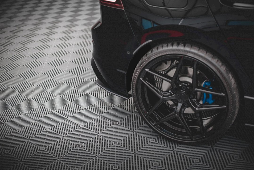 Maxton Design - STREET PRO REAR SIDE SPLITTERS VW GOLF R MK8 (2020-)