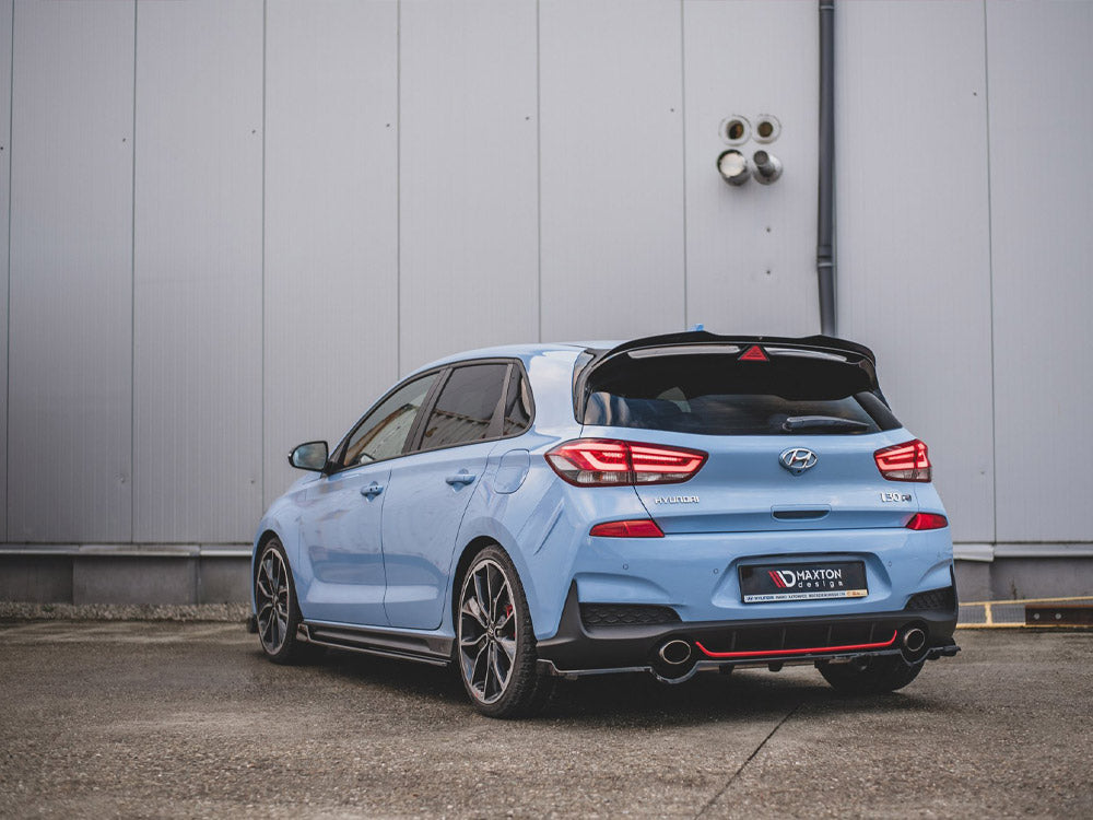 Maxton Design - CENTRAL REAR SPLITTER (WITH VERTICAL BARS) HYUNDAI I30 N MK3 HATCHBACK (2017-2020)