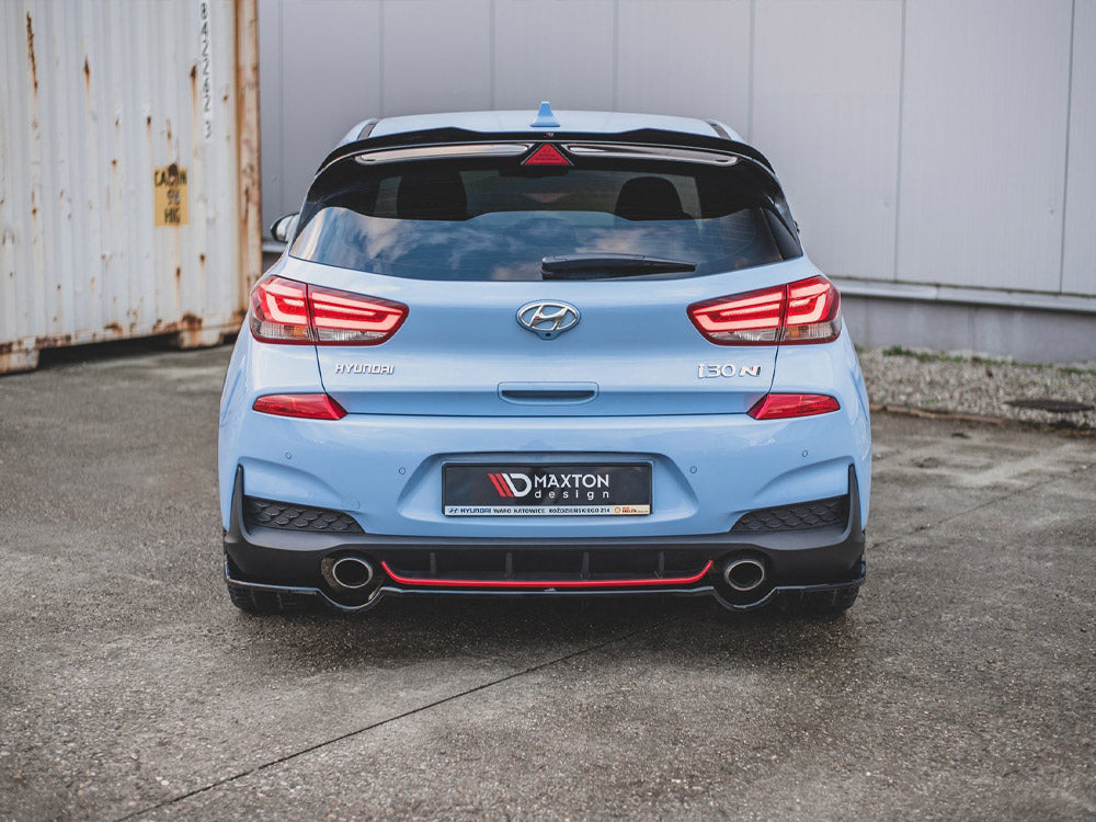 Maxton Design - CENTRAL REAR SPLITTER (WITH VERTICAL BARS) HYUNDAI I30 N MK3 HATCHBACK (2017-2020)