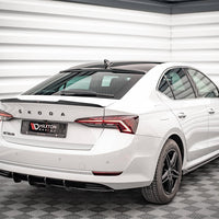 Maxton Design - REAR WINDOW EXTENSION SKODA OCTAVIA LIFTBACK MK4 (2019-2024)