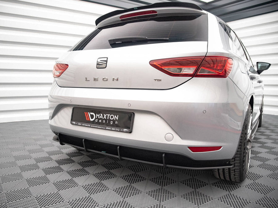 Maxton Design - STREET PRO REAR DIFFUSER SEAT LEON HATCHBACK MK3 (2012-2016)