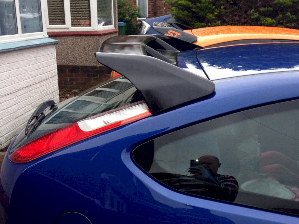 Maxton Design - ROOF SPOILER FORD FOCUS MK2 (RS LOOK)