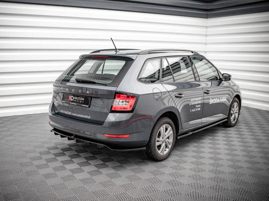 Maxton Design - CENTRAL REAR SPLITTER (VERTICAL BARS) SKODA FABIA COMBI MK3 FACELIFT (2019-)