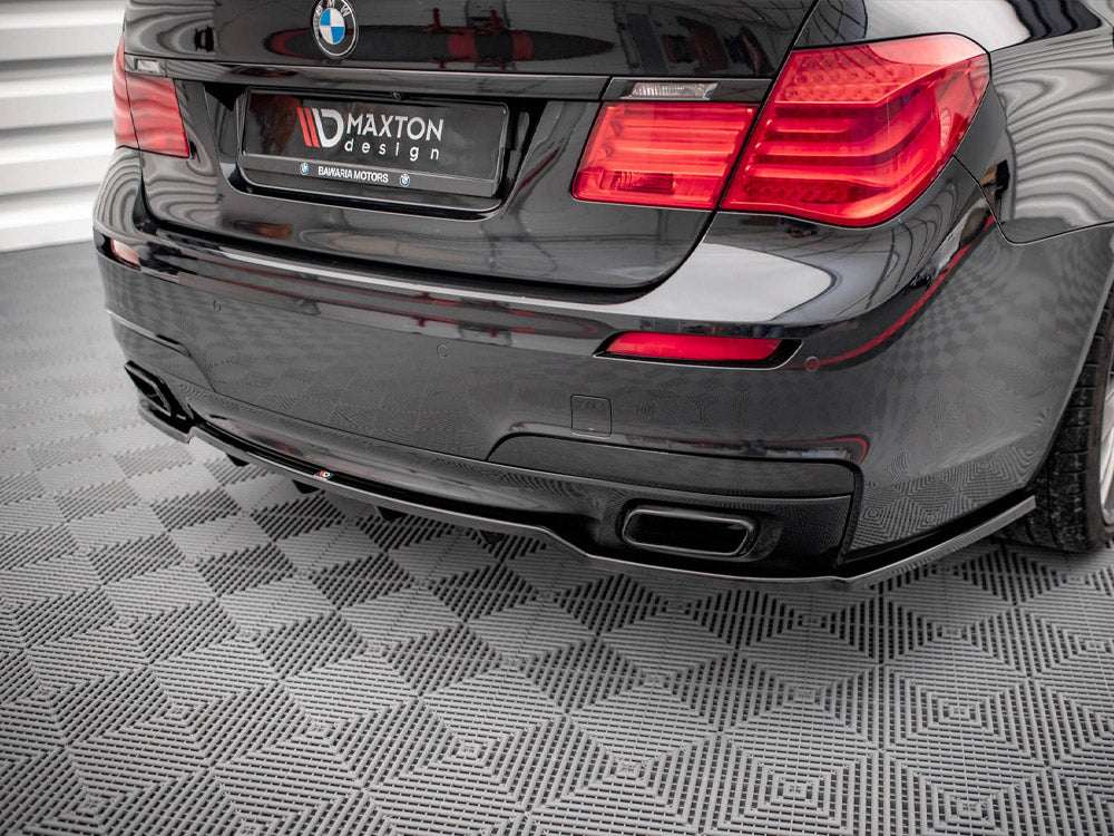 Maxton Design - CENTRAL REAR SPLITTER (VERTICAL BARS) BMW 7 M-PACK F01 (2008-2013)