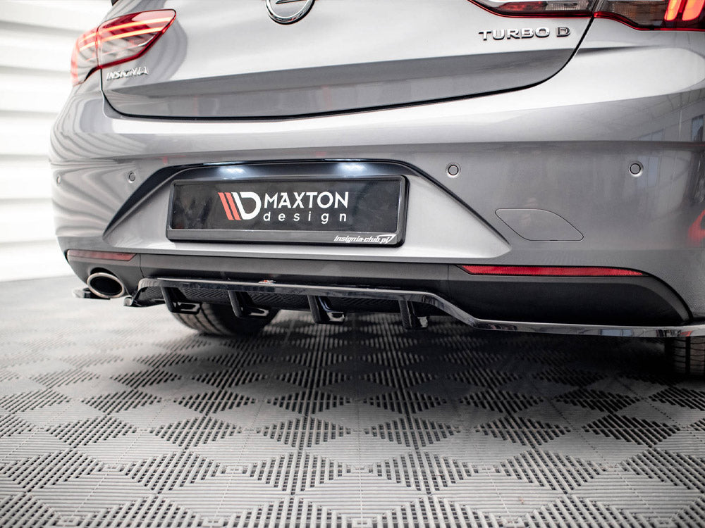 Maxton Design - CENTRAL REAR SPLITTER (VERTICAL BARS) OPEL / VAUXHALL INSIGNIA MK2