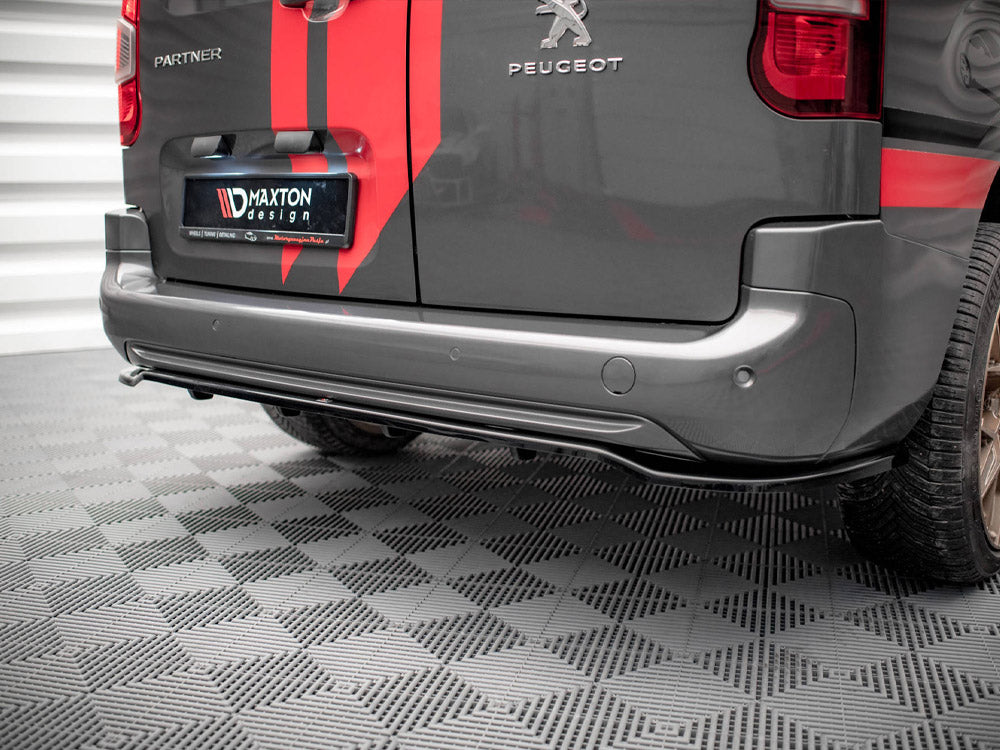 Maxton Design - CENTRAL REAR SPLITTER (VERTICAL BARS) PEUGEOT PARTNER MK3 (2018-)