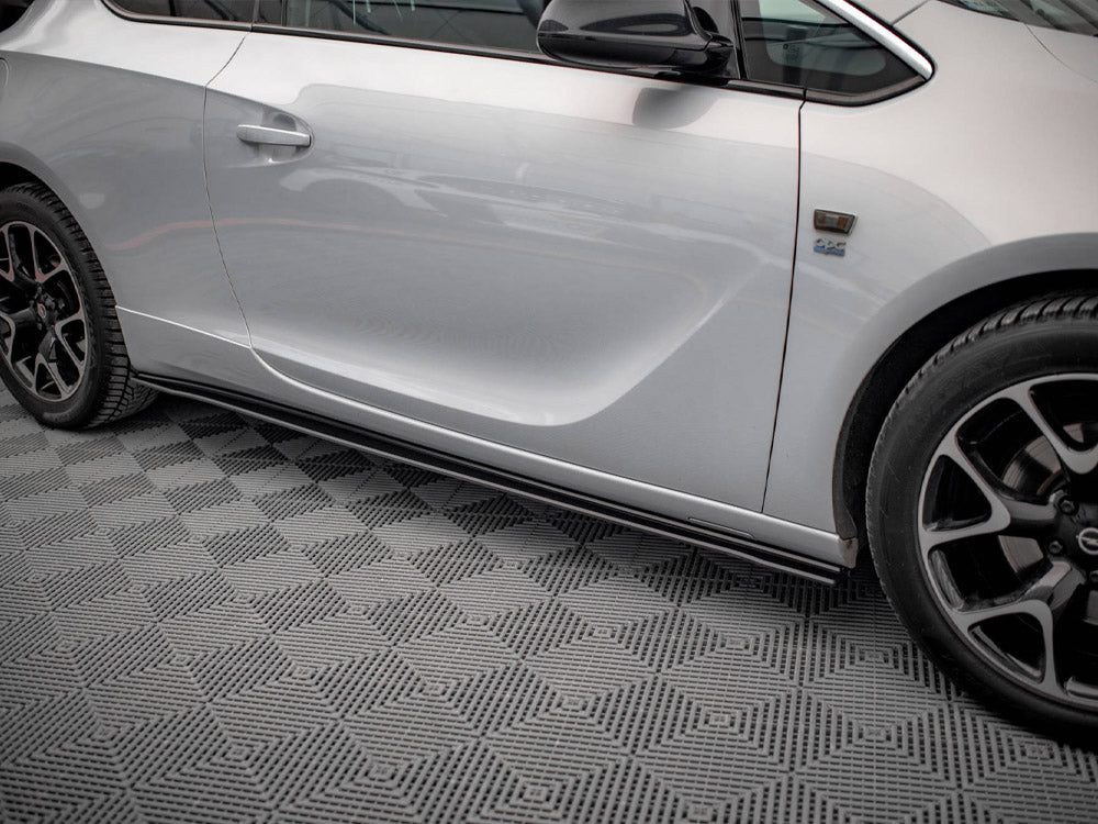 Maxton Design - STREET PRO SIDE SKIRTS DIFFUSERS OPEL ASTRA GTC OPC-LINE J (2011-2018)