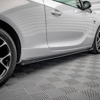 Maxton Design - STREET PRO SIDE SKIRTS DIFFUSERS (+FLAPS) OPEL ASTRA GTC OPC-LINE J (2011-2018)