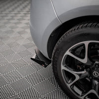 Maxton Design - STREET PRO REAR VALANCE (+FLAPS) OPEL ASTRA GTC OPC-LINE J (2011-2018)