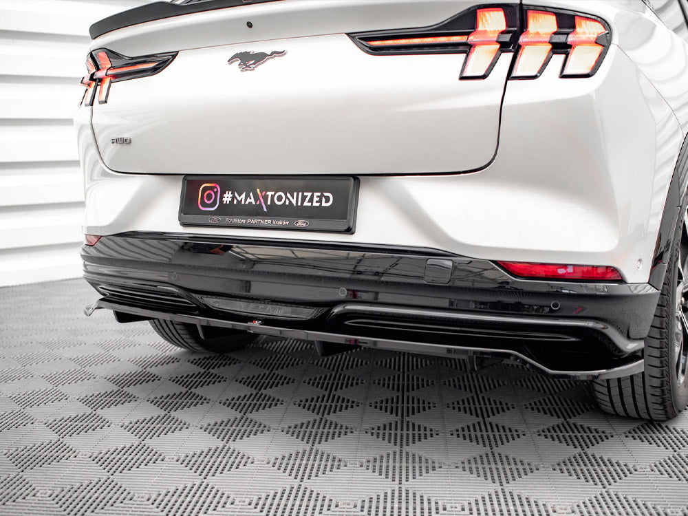 Maxton Design - CENTRAL REAR SPLITTER (VERTICAL BARS) FORD MUSTANG MACH-E MK1