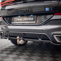 Maxton Design - CENTRAL REAR SPLITTER (VERTICAL BARS) V.3 BMW X6 M-PACK G06