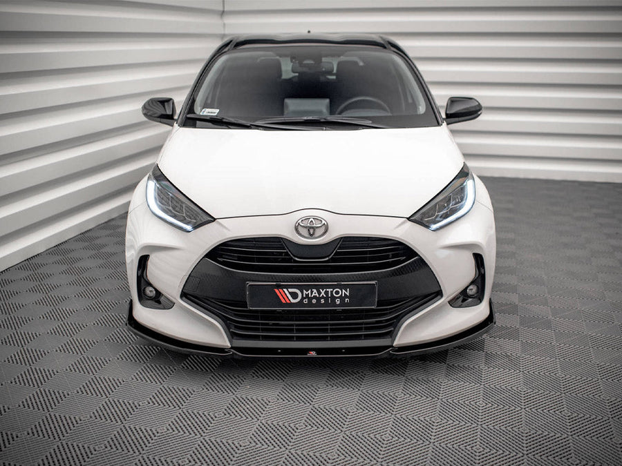 Maxton Design - FRONT SPLITTER V.1 + FLAPS TOYOTA YARIS MK4