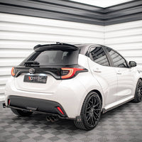 Maxton Design - CENTRAL REAR SPLITTER V.1 + FLAPS TOYOTA YARIS MK4