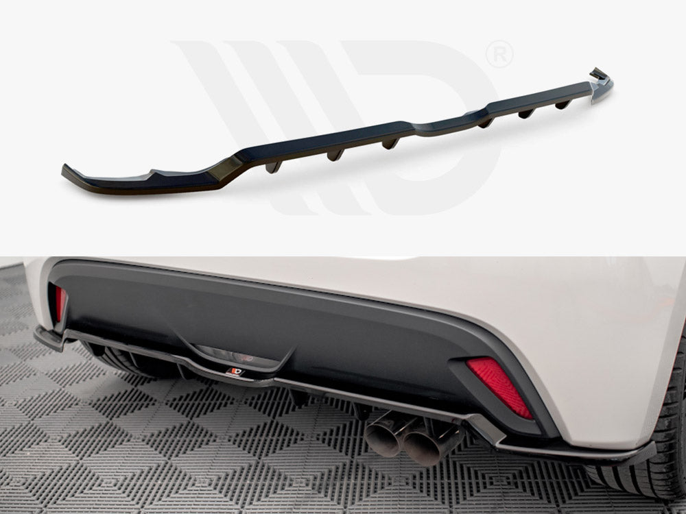 Maxton Design - CENTRAL REAR SPLITTER V.2 (VERTICAL BARS) TOYOTA YARIS MK4