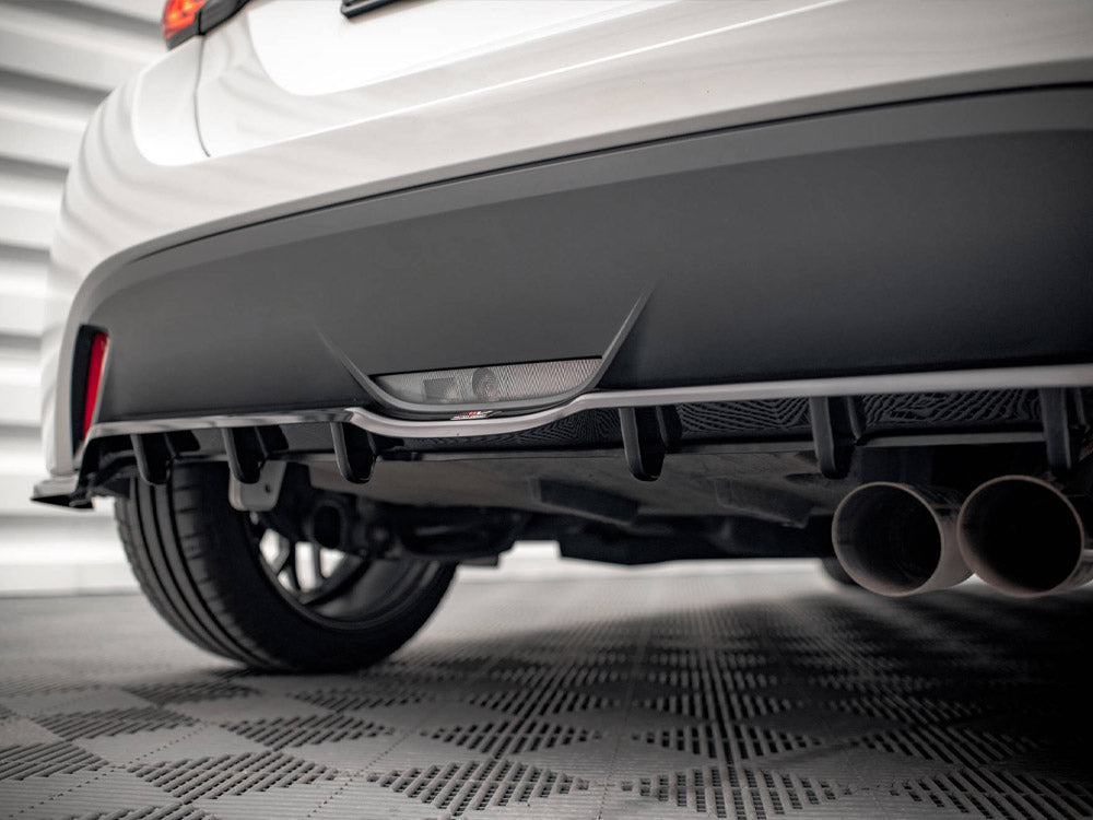 Maxton Design - CENTRAL REAR SPLITTER V.2 (VERTICAL BARS) TOYOTA YARIS MK4