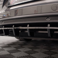 Maxton Design - CENTRAL REAR SPLITTER (VERTICAL BARS) PORSCHE PANAMERA E-HYBRID 971