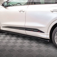 Maxton Design - SIDE SKIRTS DIFFUSERS AUDI Q4 E-TRON SPORTBACK MK1