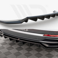 Maxton Design - CENTRAL REAR SPLITTER (VERTICAL BARS) AUDI Q3 S-LINE F3