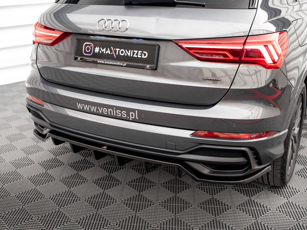 Maxton Design - CENTRAL REAR SPLITTER (VERTICAL BARS) AUDI Q3 S-LINE F3