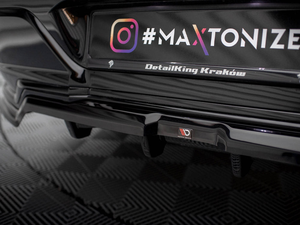 Maxton Design - CENTRAL REAR SPLITTER (VERTICAL BARS) BMW 7 M-PACK G70