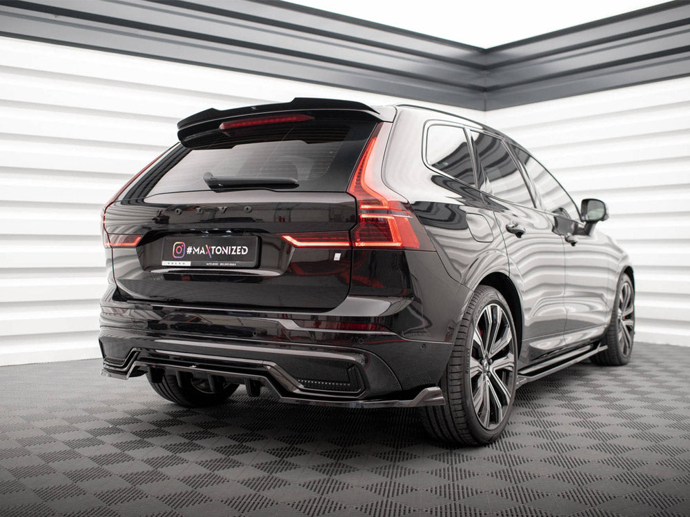Maxton Design - CENTRAL REAR SPLITTER (VERTICAL BARS) VOLVO XC60 R-DESIGN MK2 FACELIFT