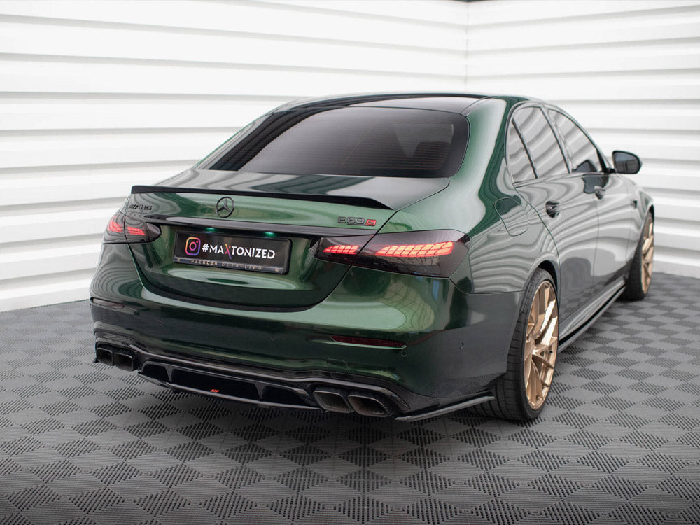 Maxton Design - Central Rear Splitter (Vertical Bars) Mercedes-AMG E63 W213 Facelift