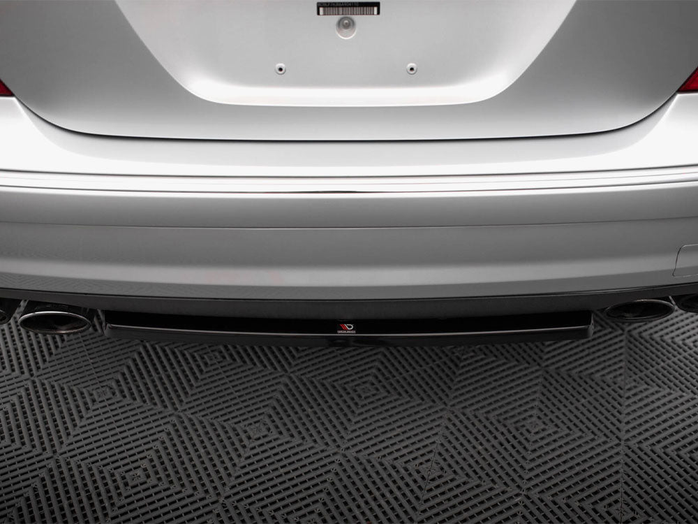 Maxton Design - Central Rear Splitter Mercedes-Benz E 55 AMG W211