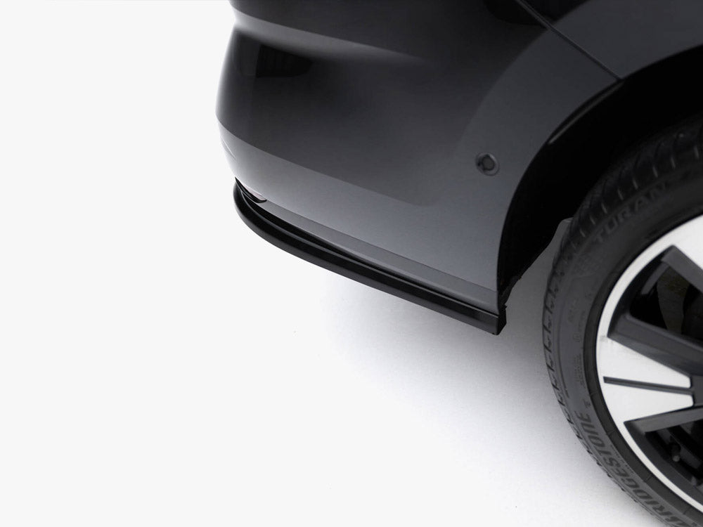 Maxton Design -Rear Splitter (Vertical Bars) Volkswagen Multivan Long T7