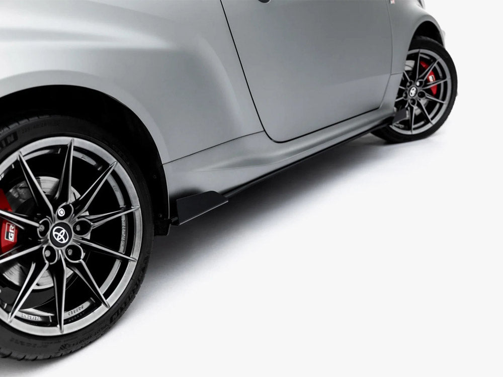 Maxton Design - Street PRO Side Skirt Diffusers + Flaps Toyota GR Yaris Mk4 Facelift
