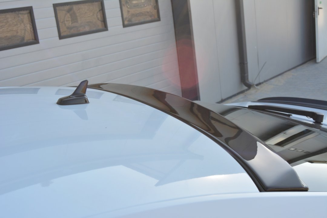 Maxton Design - EXTENSION OF REAR WINDOW SKODA SUPERB MK3 LIFTBACK (2015-19)
