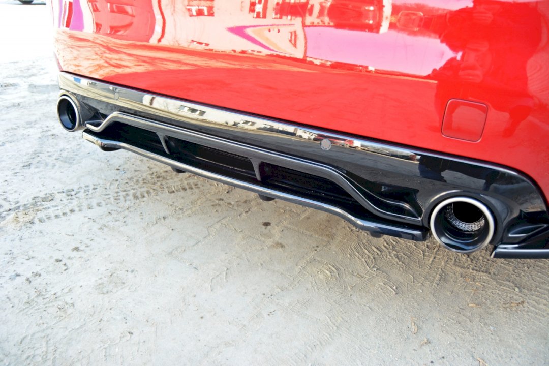Maxton Design - CENTRAL REAR SPLITTER PEUGEOT 308 II GTI (WITH VERTICAL BARS)