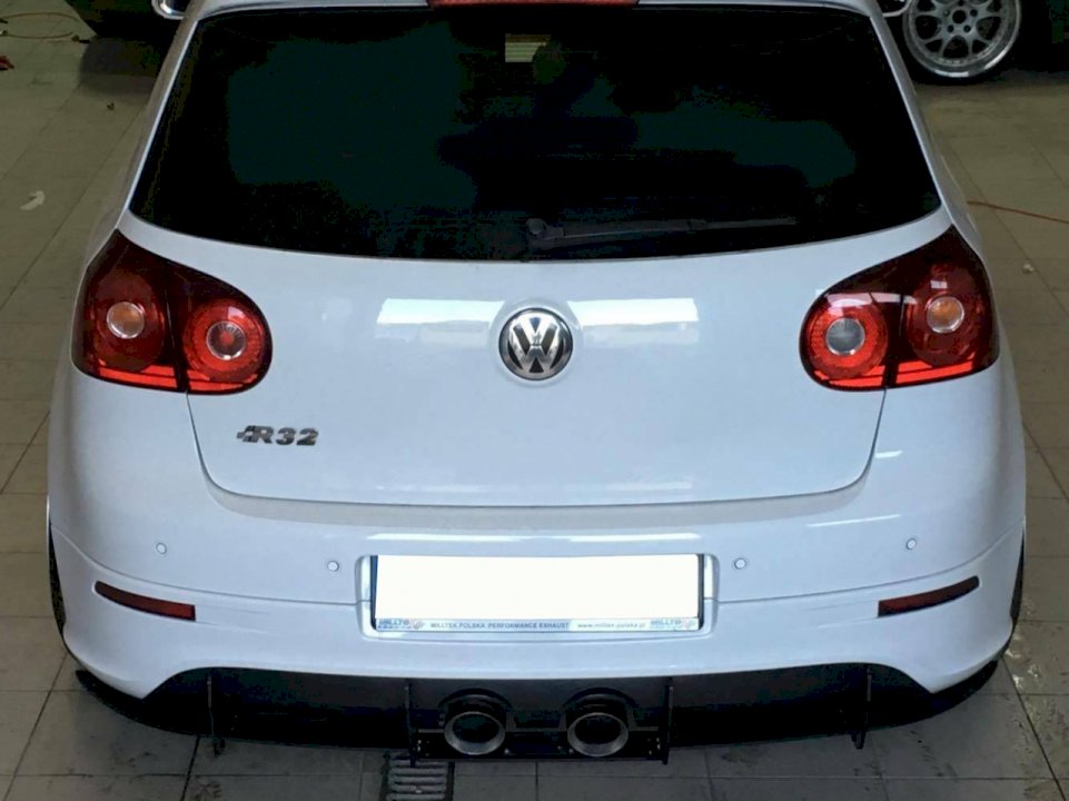 Maxton Design - VW GOLF V R32 REAR DIFFUSER