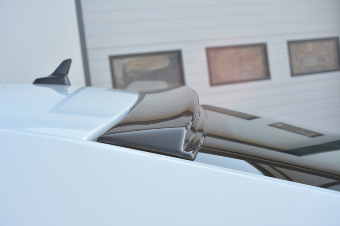 Maxton Design - EXTENSION OF REAR WINDOW SKODA SUPERB MK3 LIFTBACK (2015-19)
