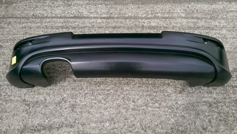 Maxton Design - REAR VALANCE VW GOLF MK5 R32 (WITH 1 EXHAUST HOLE, FOR GTI EXHAUST)