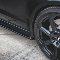 Maxton Design - SIDE SKIRTS DIFFUSERS V.2 AUDI RS3 8V SPORTBACK FACELIFT (2017-UP)