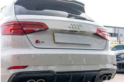 AUDI A3/S3 8V FACELIFT SPORTBACK 5 DOOR GLOSS BLACK DIFFUSER - V1
