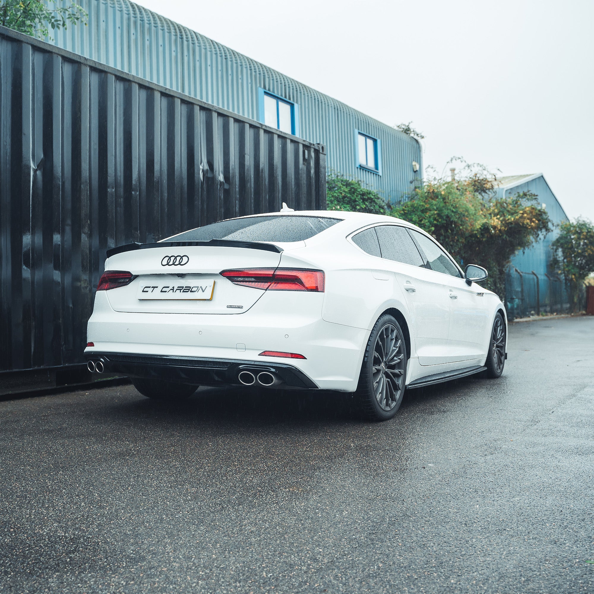AUDI A5/S5 B9 2016-2019 GLOSS BLACK DIFFUSER - V1
