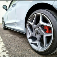 Fiesta ST MK8 ST/ST Line Low Splitter Kit Gloss Black ABS Plastic