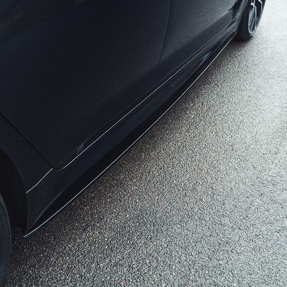 BMW 5 SERIES G30 LCI 2021+ GLOSS BLACK KIT - V4
