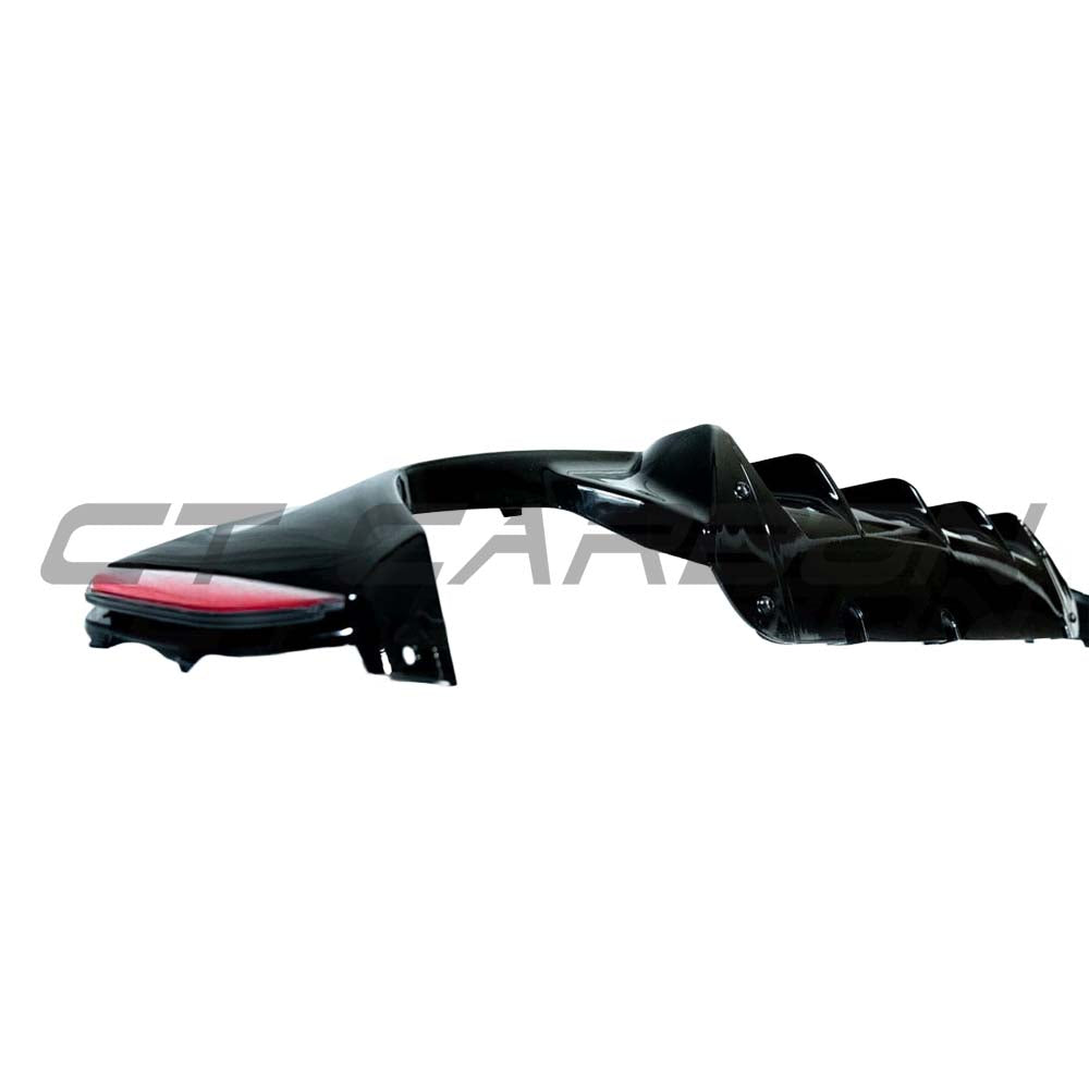 BMW G30/G31 5 SERIES 2017-2023 GLOSS BLACK DIFFUSER - V2